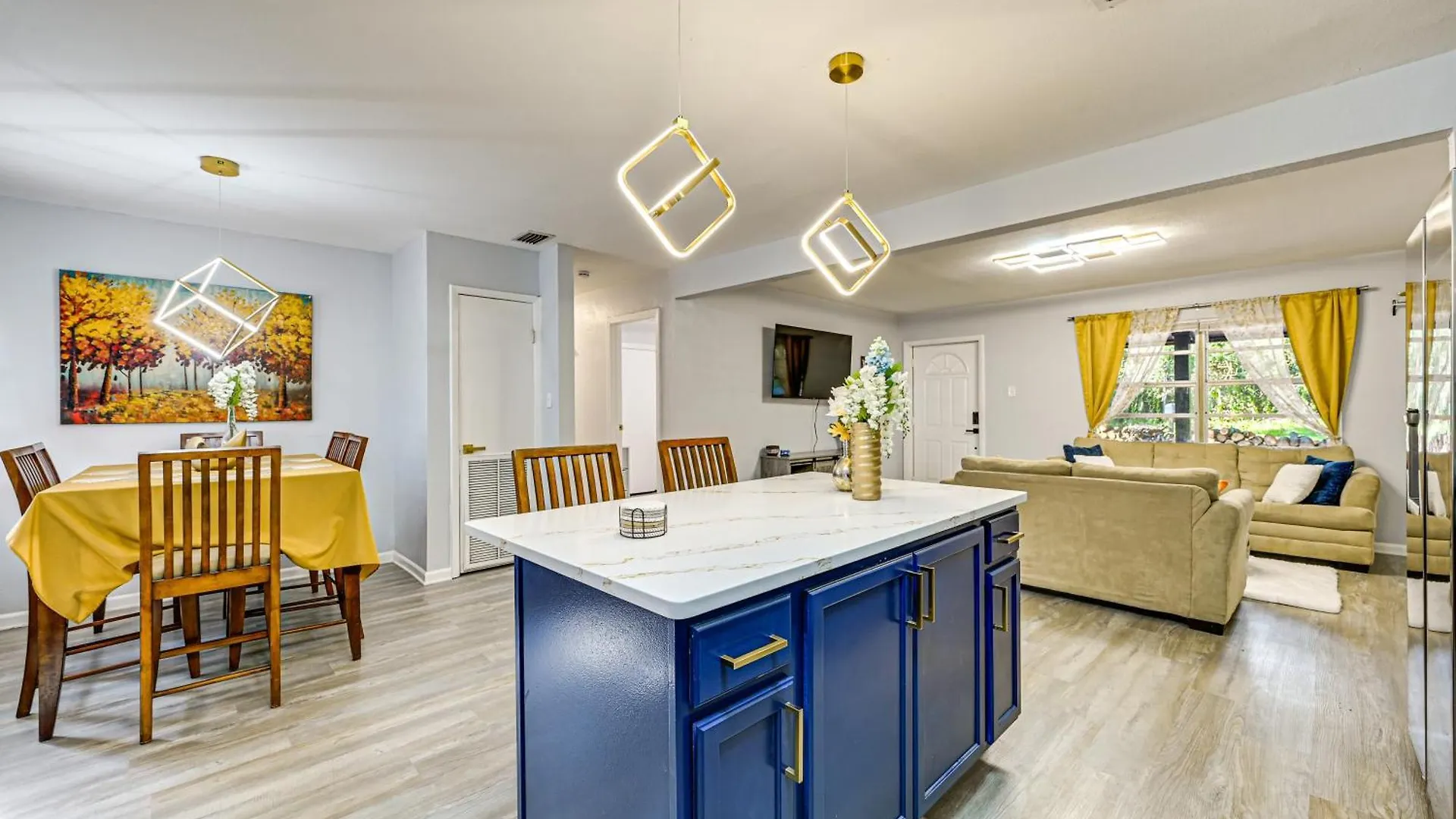 3 Mi To Usf Chic Home With Yard In Tampa! 0*, Тампа США