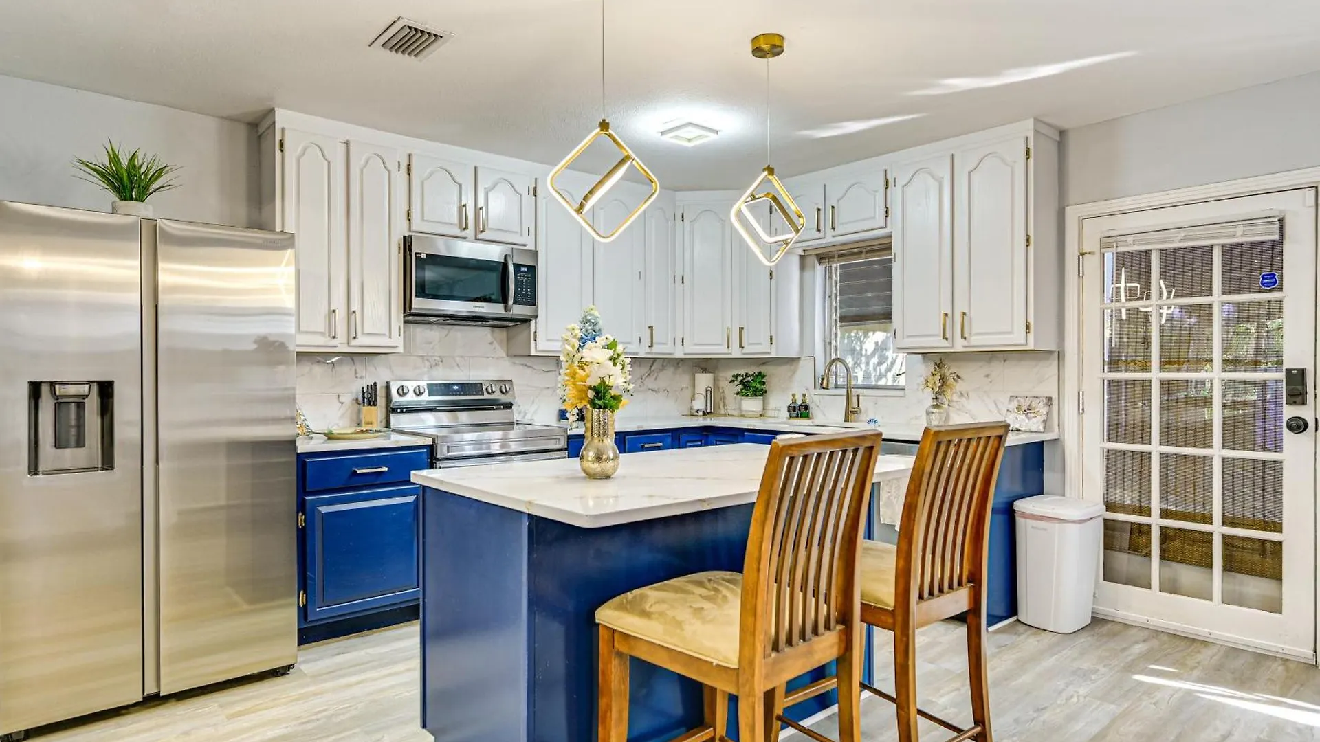3 Mi To Usf Chic Home With Yard In Tampa! 0*, Тампа